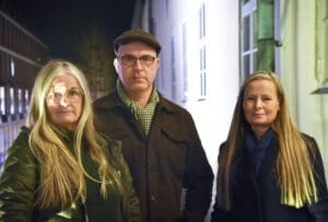 Lotta, Patric och Ulrika delar viljan att fler i våldets väg ska kontakta de hjälpande instanser som finns. Foto: Sonny Jonasson