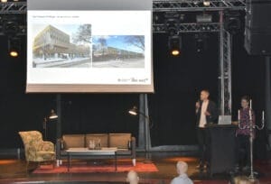 Arkitekten Johan Roos kallade nya högskolan ett ambitiöst återbruksprojekt. "Det är två år mellan bilderna", berättade han. 