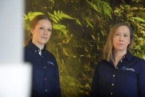 Sofia Nilsson och Therese Lundstedt Niord vid Mottagning Bergmästaren. Foto: Sonny Jonasson